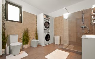 De vanzare casa in Galati, Zona Metro, sup. utila 155mp, 5 camere - Poză 6