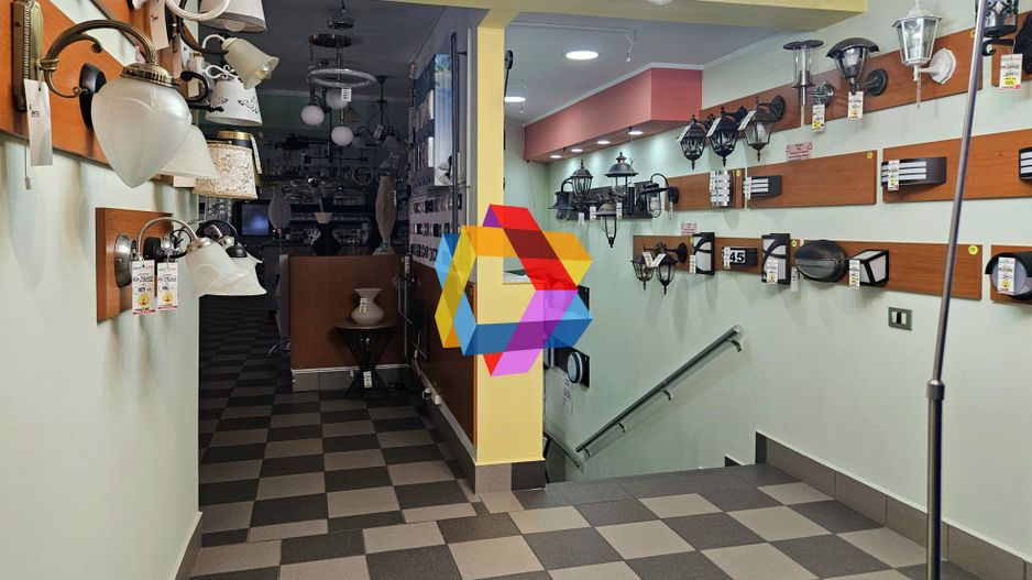 Casă plus Spațiu comercial  741 mp, Teren 906 mp Brasov - zona Blumana - Poză 45