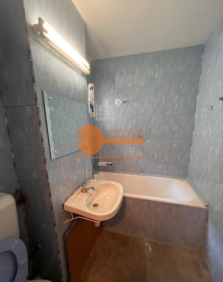 Apartament cu 3 camere in zona Doamna Ghica-Bloc Reabilitat - Poză 4