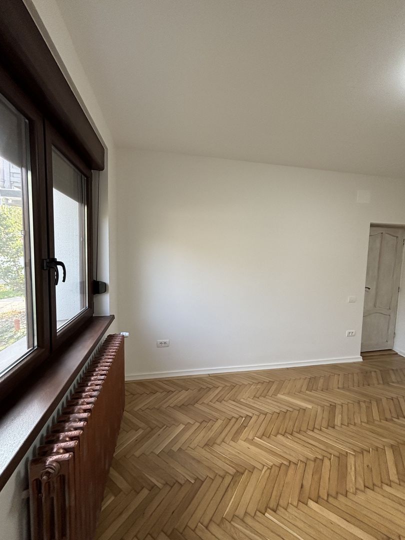 Apartament generos la casa,zona Bogdanestilor - Poză 44
