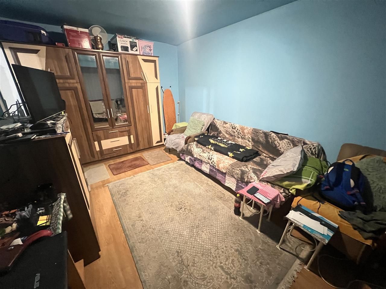 1 camera zona Bucovina 4 ap pe nivel baie cu cada - Poză 3