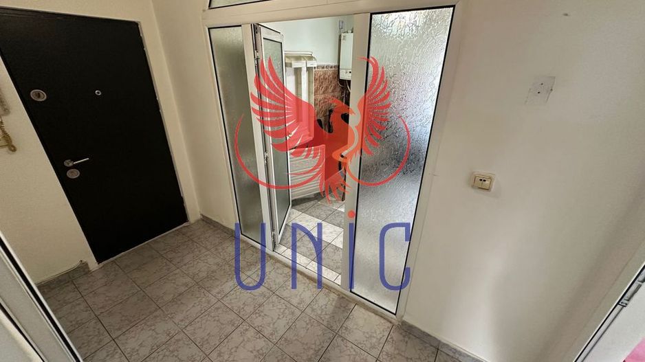 Apartamet decomandat in Craiovita Noua! - Poză 7