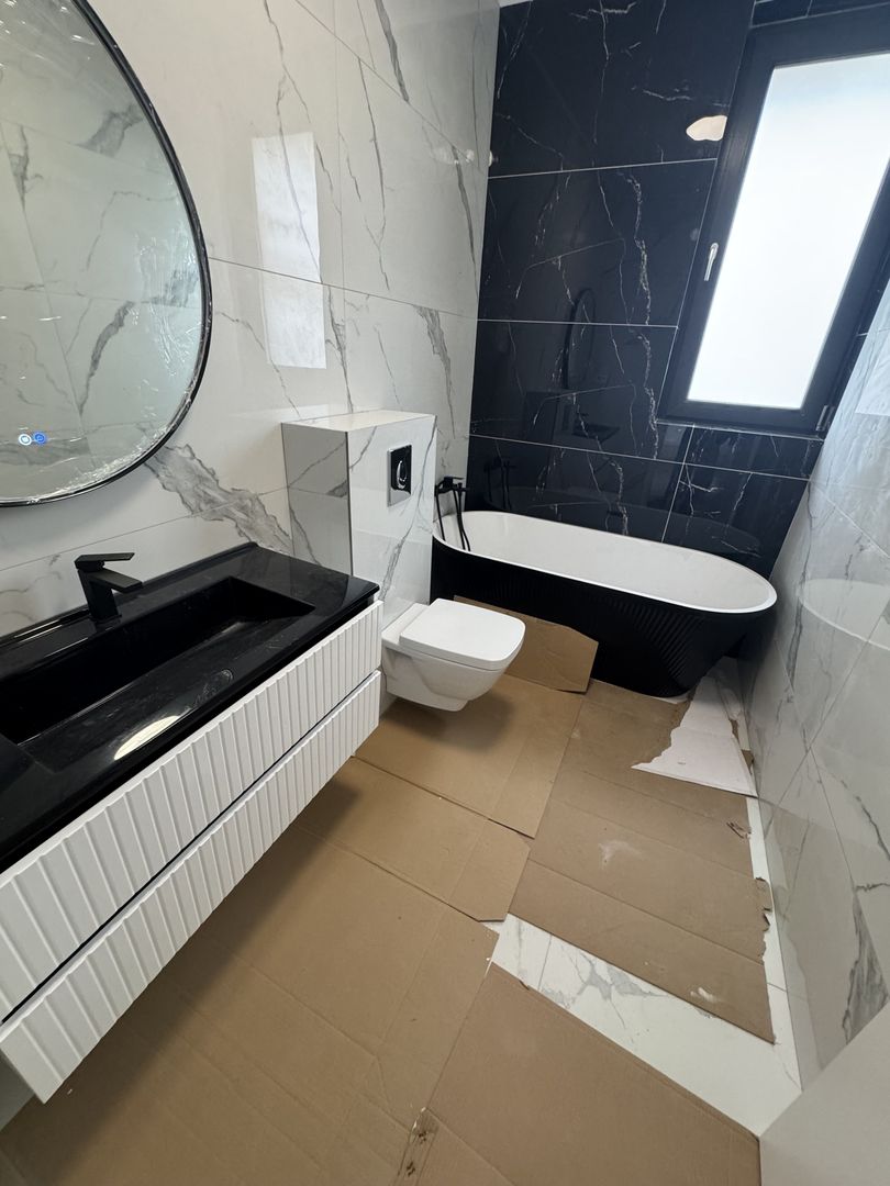 Individuala 23 august TOATE UTILITATILE, curte 350m2 - Poză 5