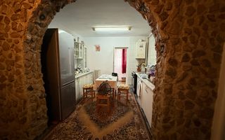 Apartament 2 Camere decomandate, etaj intermediar, zona Primaverii - Poză 4