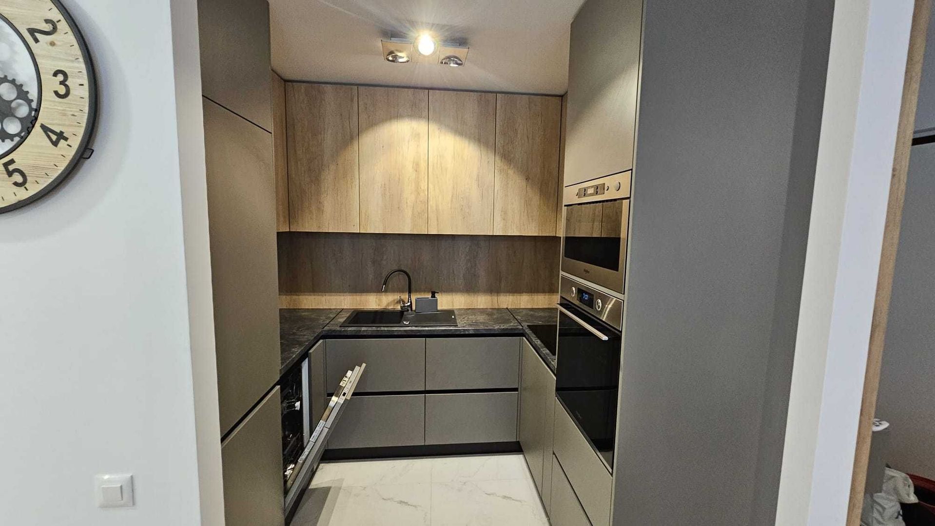 Inchiriere apartament 2 caM One Cotroceni Residence+ Parcare subsol - Poză 5