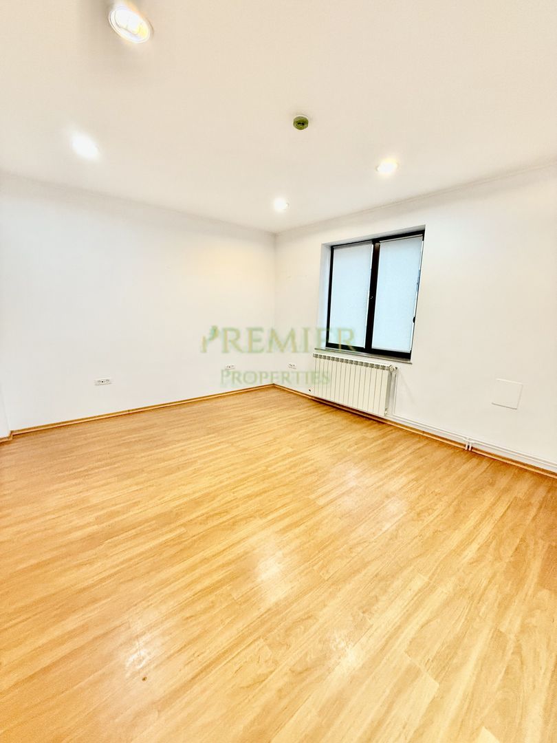 Casă de vânzare  pretabilă pentru clinica, cabinet medical, birouri - Poză 7