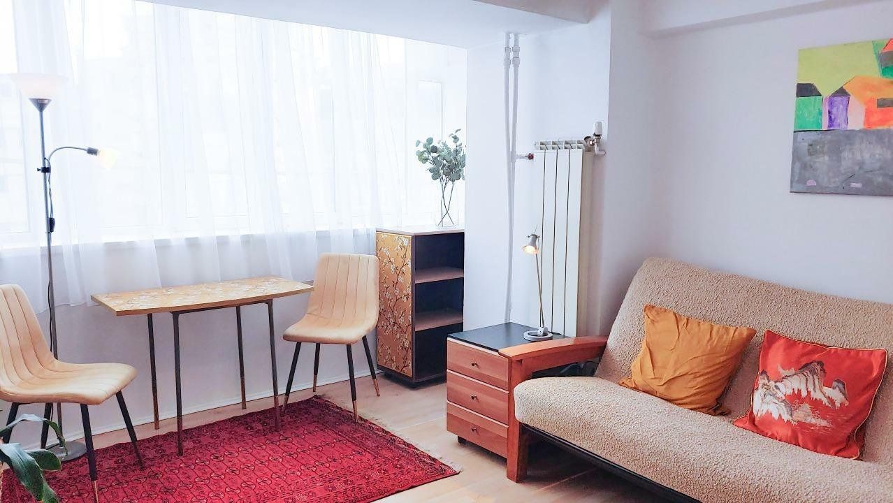 Piata Unirii 5 camere luminoase - Poză 3