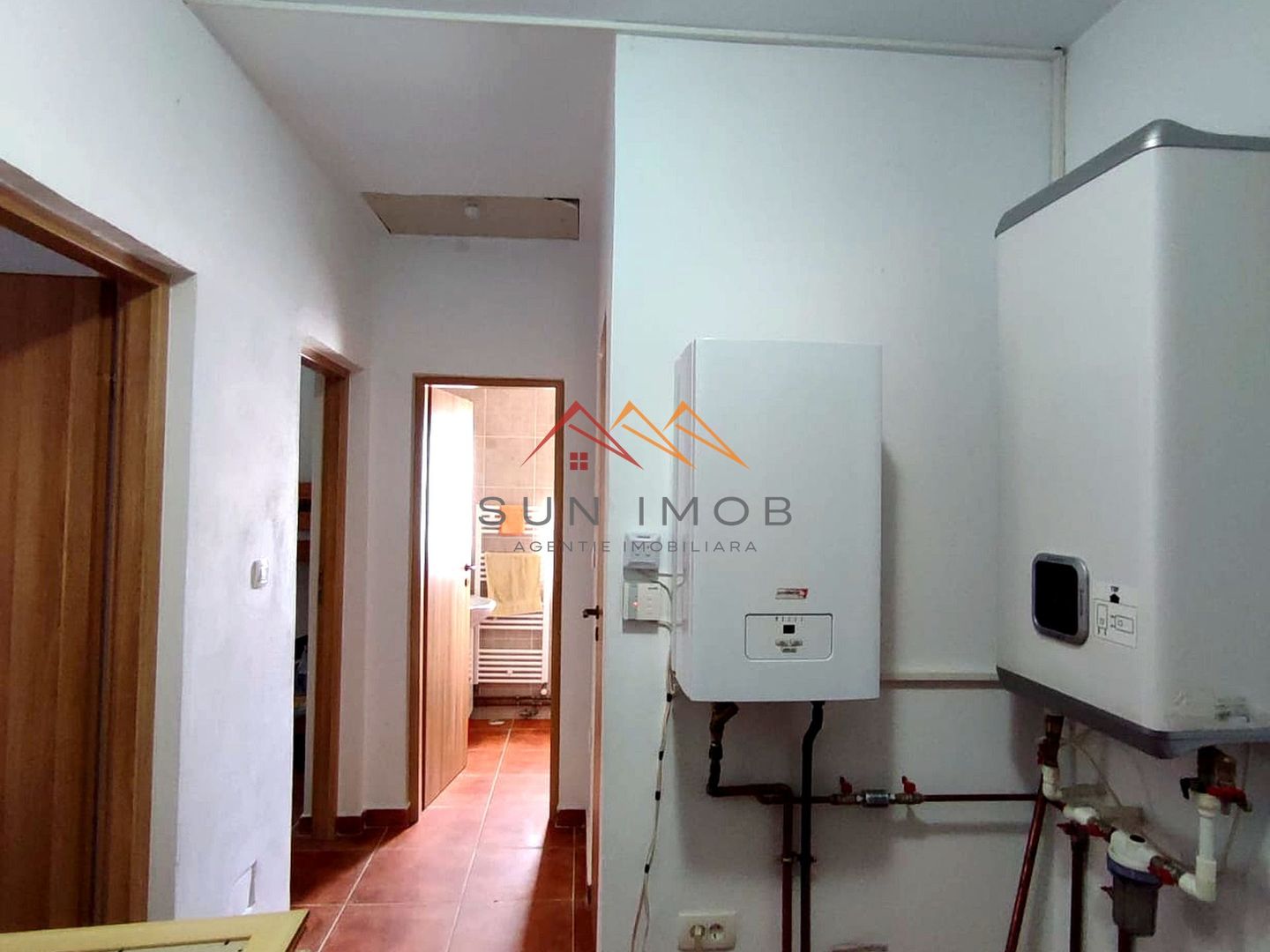 ÎNCHIRIERE CASĂ | CORNU | 2 DORMITOARE | TEREN 900 MP | 600 EUR/LUNĂ - Poză 11