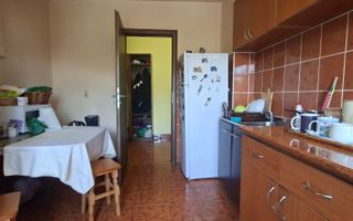 Apartament decomandat 3 camere - zona Torontalului - Poză 8