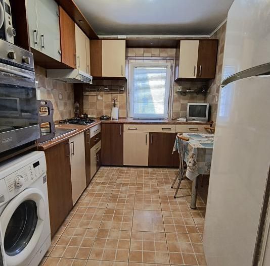 Tineretului- Calea Vacaresti- Pritvorului- loc parcare - Poză 5