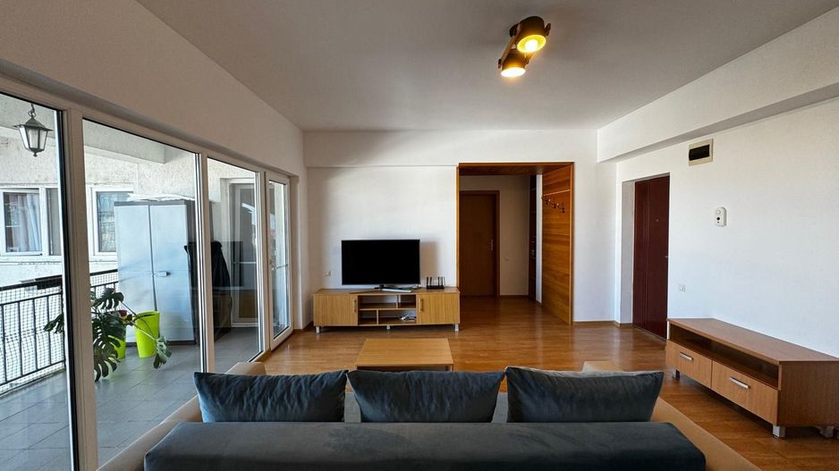 Apartament 2 CAM 60MP Central Parcare subterana - Poză 1
