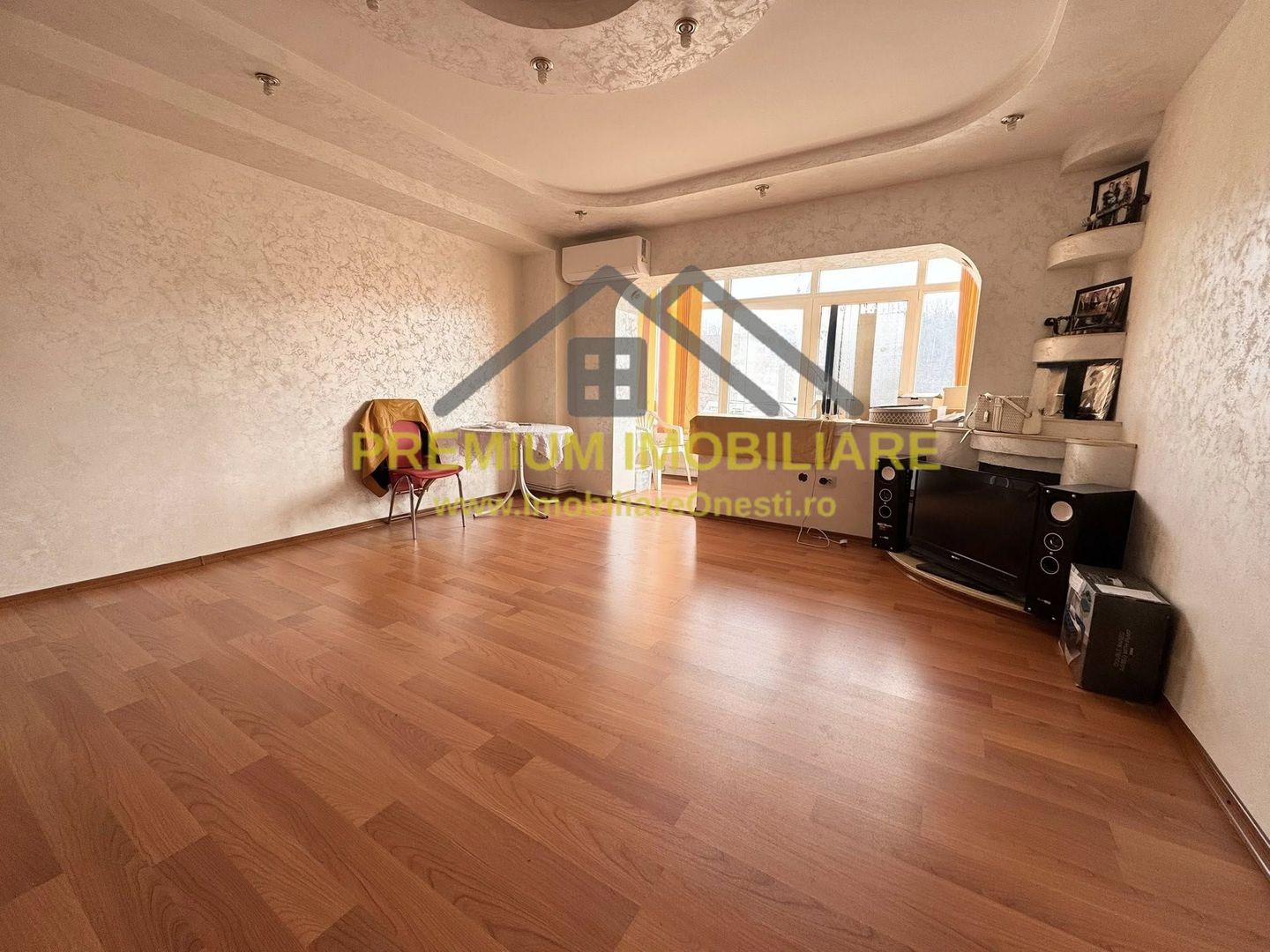 Apartament 3 Camere - Zona MAL - 98 MP - Poză 11