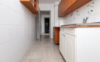 Apartament 3 camere decomandate, Zona Narcisa, Bacău - Poză 7