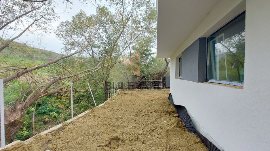 Casa de tip duplex in zona strazii Tautiului! - Poză 5