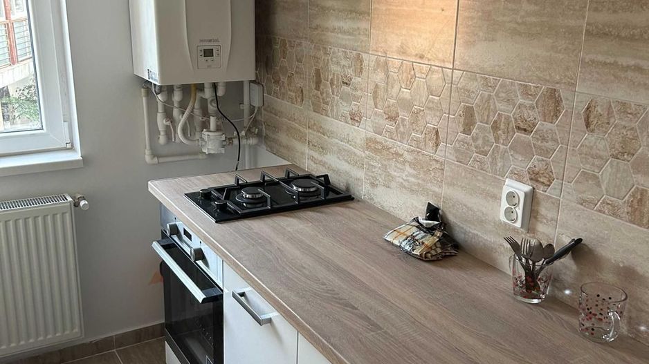 GARSONIERA METALURGIEI, BLOC NOU, CENTRALA TERMICA, BUCATARIE INCHISA - Poză 1