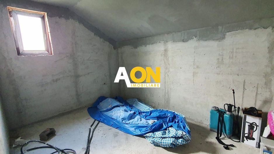 Casa semifinisata, 5 camere, 336 mp teren, cartier Orizont - Poză 11