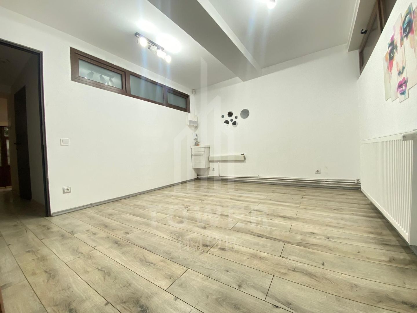 Spațiu comercial central - Poză 2