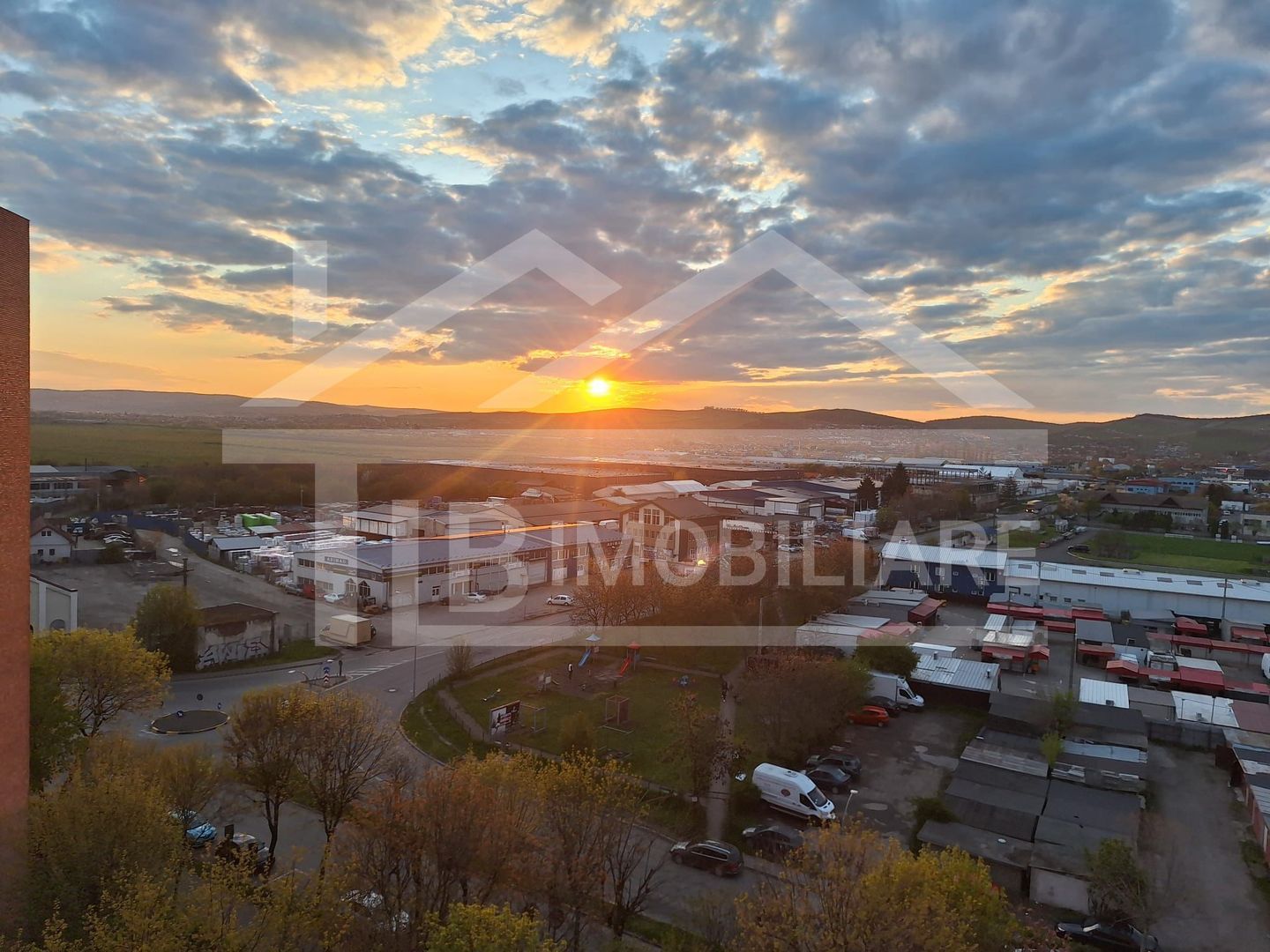 Apartament cu 3 camere,decomandat,76 mp,pet-friendly,Zona Libertatii - Poză 11