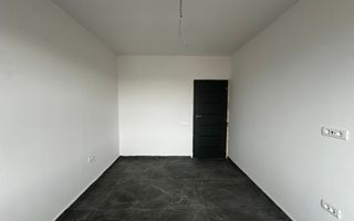 Apartament cu 2 camere, Giroc, drum asfaltat - Poză 4