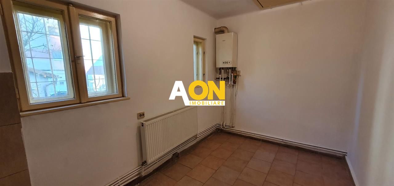 Casa De Inchiriat 3 camere 350 mp teren - Poză 8