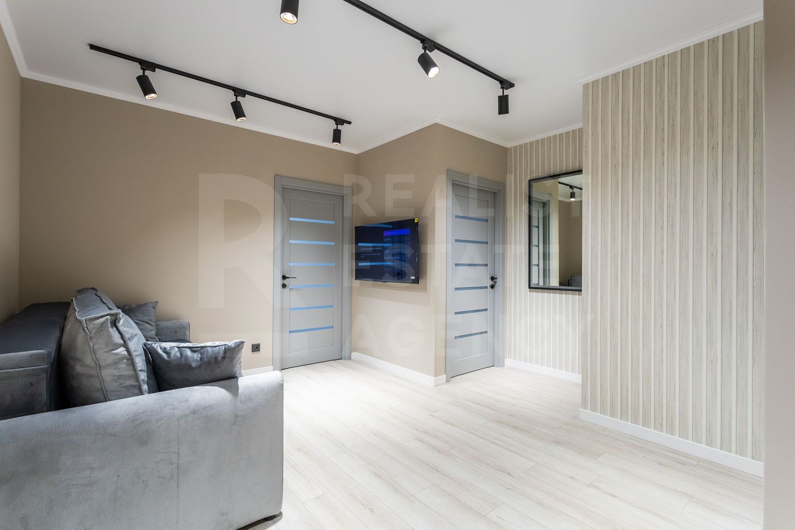 Chirie, apartament, 3 camere, str. Nicolae Testemițanu, Botanica. - Poză 4