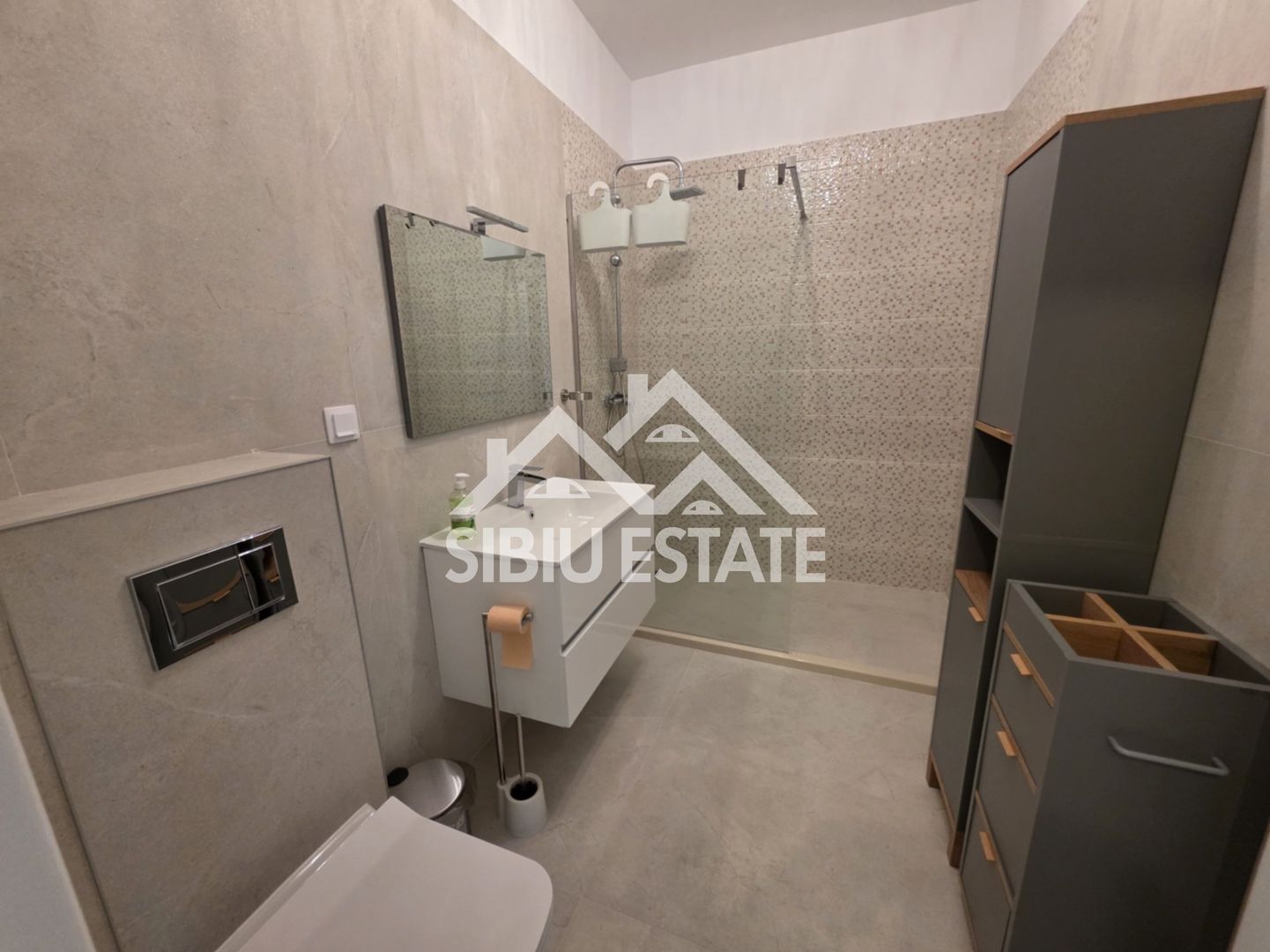 Apartament intabulat etaj 1 parcare proprie zona Brana - Poză 5