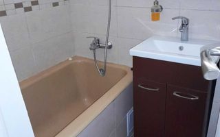 De inchiriat. Apartament 3 camere Parcul Circului cu vedere la parc - Poză 5