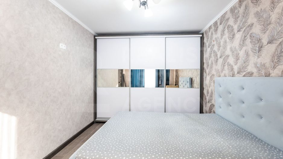 Chirie, casă, 3 nivele, 5 camere, strada Cantinei, Durlești - Poză 2