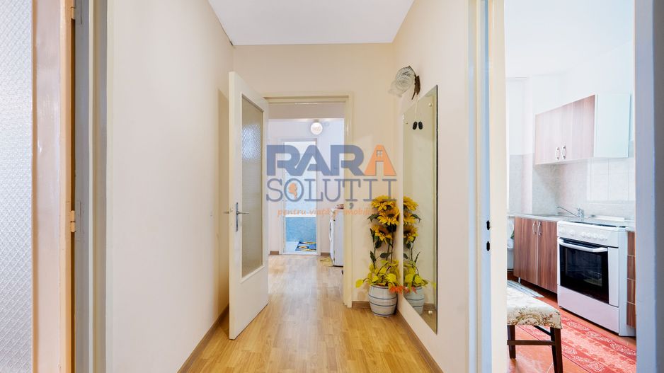 Apartament 3 camere, etaj 1 – zonă ultracentrală (Starea Civilă) - Poză 4