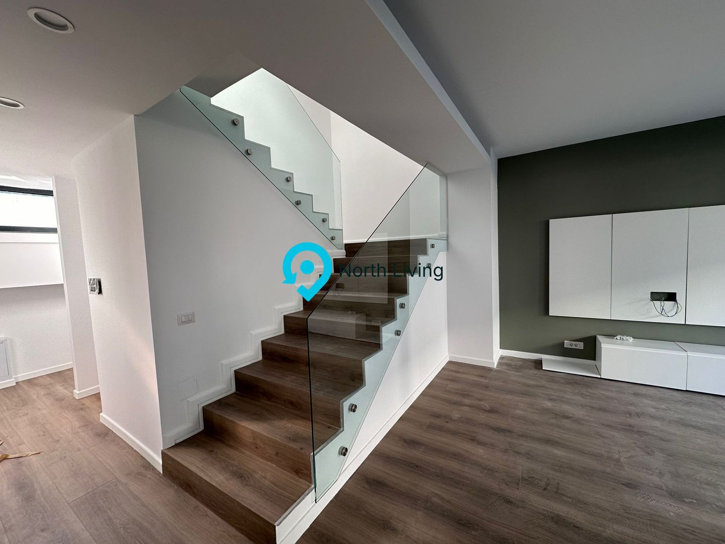 Vila 5 camere | Garaj | 4 terase | Complex privat - Poză 5