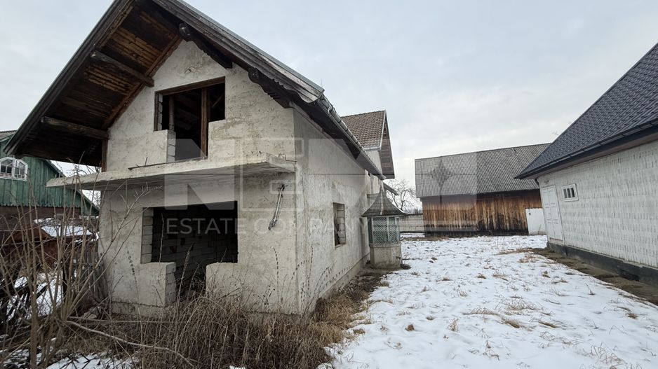 Proprietate de vânzare cu două case | Teren 1.500 mp | Bivolărie - Poză 8