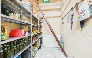 Casă cu 4 camere și teren de 1.910 mp în Macea - Poză 23