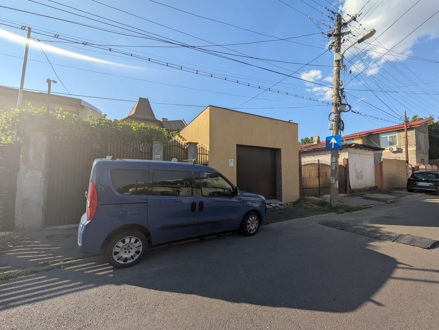 Vila spațioasă 6 camere cu teren generos – Ferentari – Preț excelent! - Poză 28