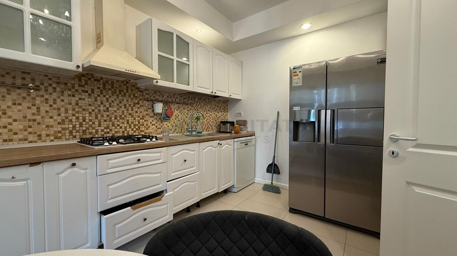 Casă  de inchiriat 4 camere, mobilată lux, curte 70 mp – Cosmopolis - Poză 5