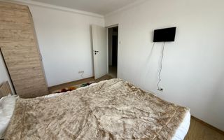 De vanzare apartament 2 camere, vedere superba Cetatea Alba Carolina - Poză 4