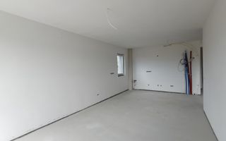 Apartament 3 camere de vânzare ,zona de vest, comision 0 - Poză 4