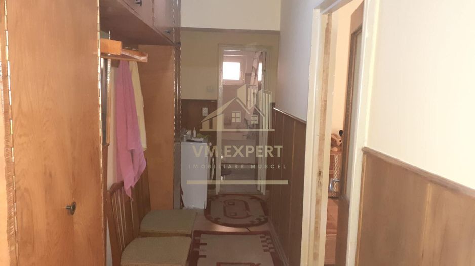 APARTAMENT 3 CAMERE, ETAJ 3, CAMPULUNG, TURN - Poză 6