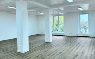 De vânzare clădire comercială cu reparație la cheie, sec.Centru. - Poză 6