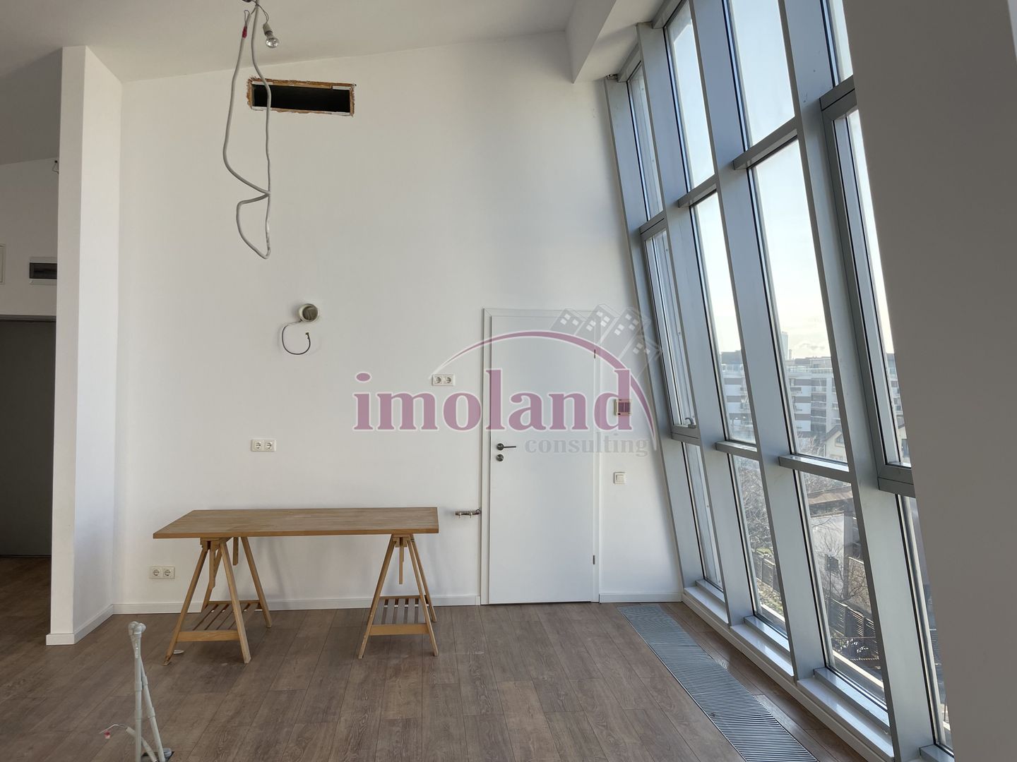 Vanzare LOFT 3 camere 136 mp cu loc de parcare lac Baneasa - Poză 3