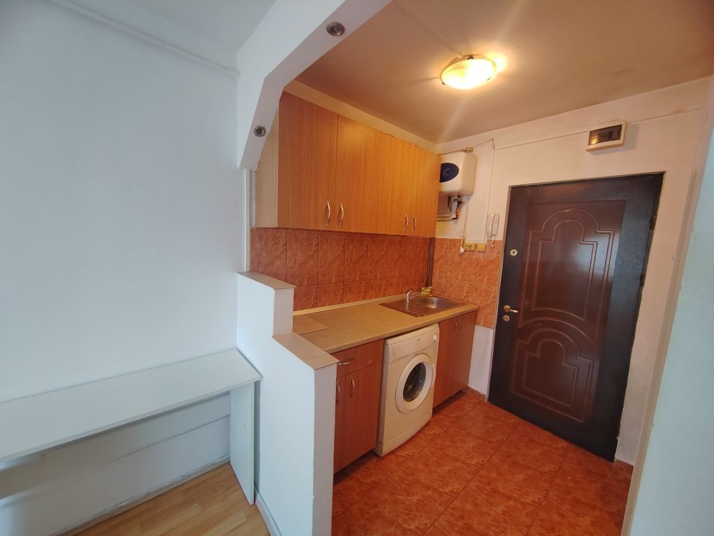 BRASADAS vinde garsonieră in Micro 17 la etajul 4/4. - Poză 3
