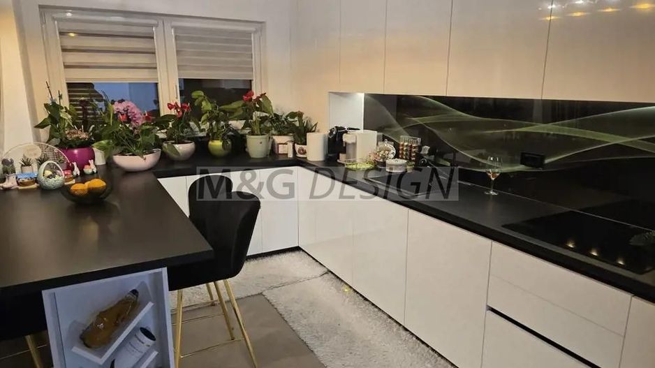 Apartament 3 camere  Dumbravita  etaj 1 - Poză 5