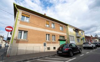 Apartament 3 camere ultracentral cu garaj si beci - Poză 2