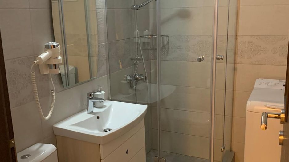AP. 2 CAMERE-OBOR, BLOC REABILITAT, BUCATARIE INCHISA, MODERN - Poză 7