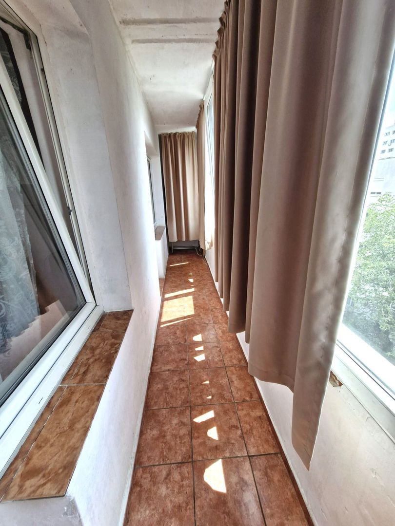 Vanzare Apartament 3 Camere Dristor- Vitan - Poză 11