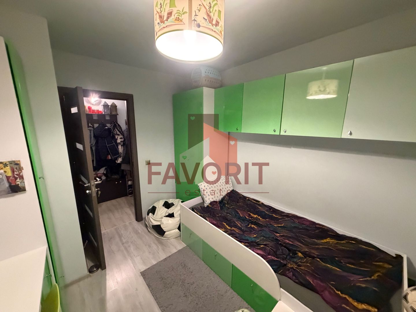 Mobilat si utilat. Bloc izolat. La 2 pasi de scoala - Poză 11