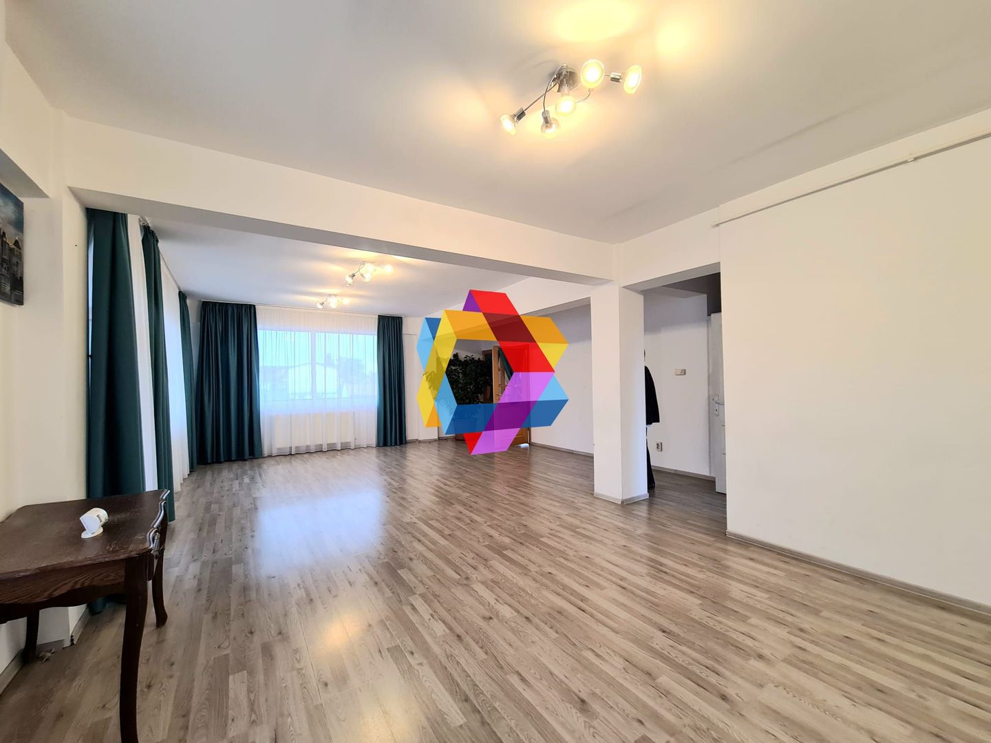 Casa de închiriat in Brașov - 400 mp - Poză 3