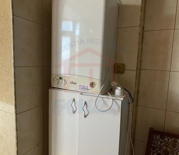 Apartament spațios cu 3 camere, 3 ICFrimu, 80mp, nu este masnsarda - Poză 11