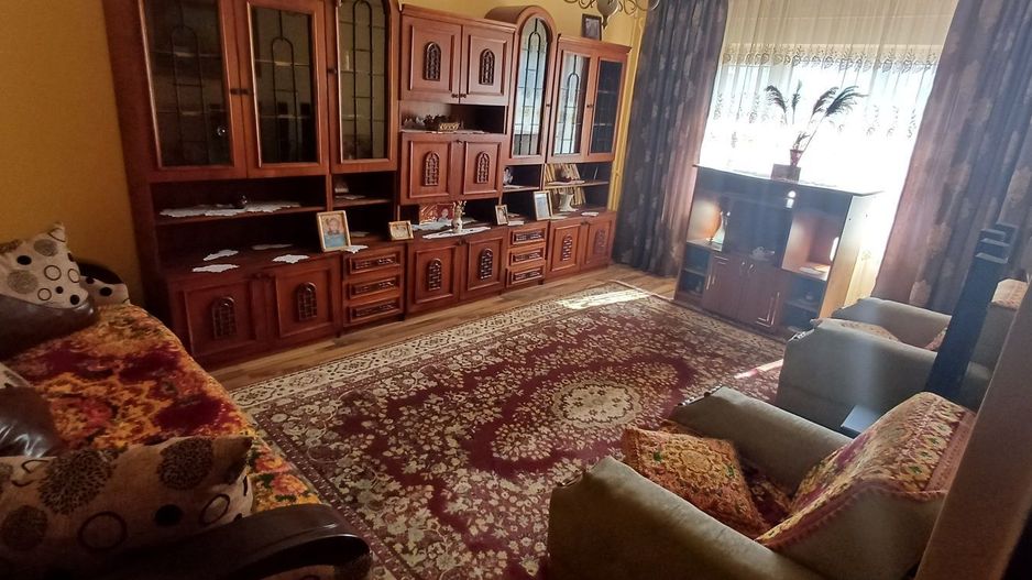 Apartament 3 camere,  Doja,2 bai,2 balcoane - Poză 3