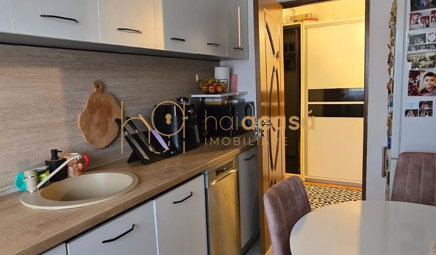 Apartament 2 camere decomandate 53 mp zona Eroilor - Poză 7
