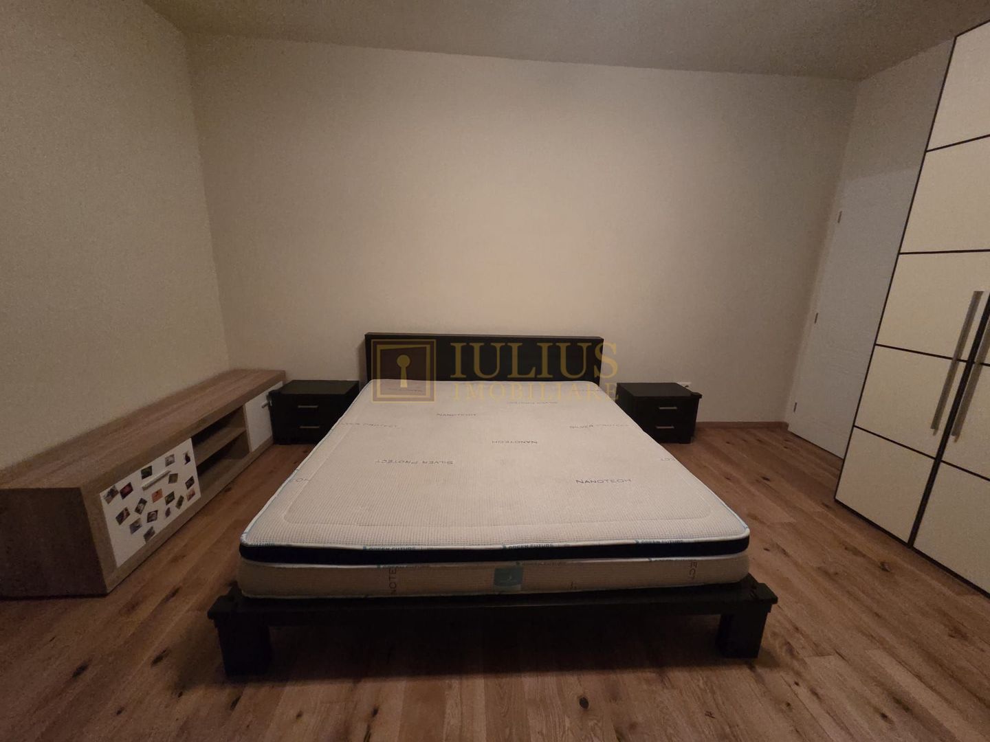 3 camere-107 mp, situat intr-o vila, loc de parcare, centrala gaz - Poză 13